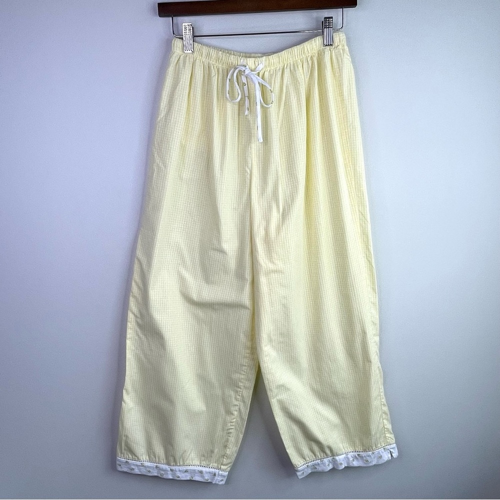 Secret Treasures Yellow and White Gingham Pajama Set With Flowers Size M - Picture 9 of 10